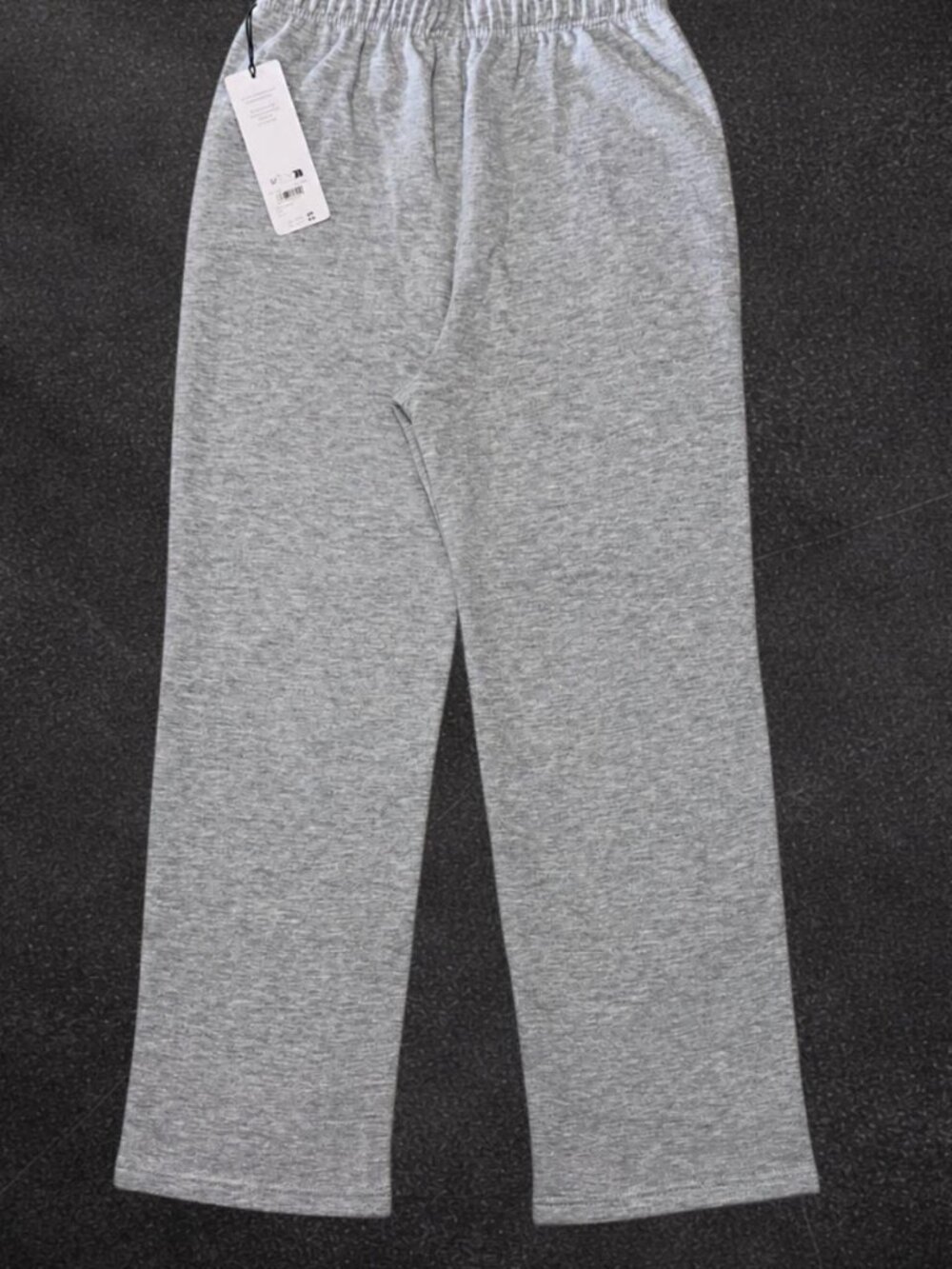 ALO Yoga Accolade Straight Leg Sweatpants Grey NWT